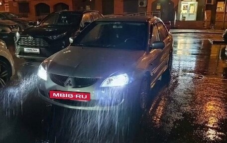 Mitsubishi Lancer IX, 2004 год, 550 000 рублей, 3 фотография