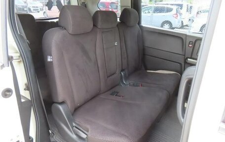 Honda Freed I, 2012 год, 839 000 рублей, 18 фотография