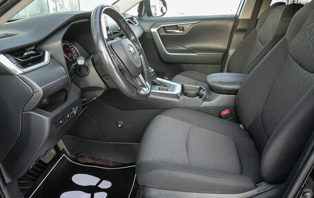 Toyota RAV4, 2021 год, 3 298 000 рублей, 15 фотография