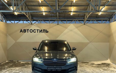 Skoda Superb III рестайлинг, 2020 год, 2 549 000 рублей, 2 фотография