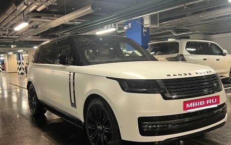 Land Rover Range Rover IV рестайлинг, 2023 год, 20 450 000 рублей, 2 фотография