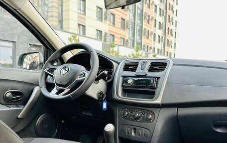 Renault Logan II, 2020 год, 640 000 рублей, 12 фотография