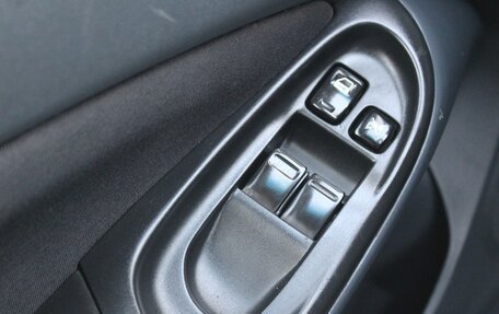 Nissan Almera, 2005 год, 299 000 рублей, 11 фотография