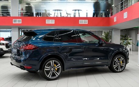 Porsche Cayenne III, 2013 год, 2 590 000 рублей, 2 фотография