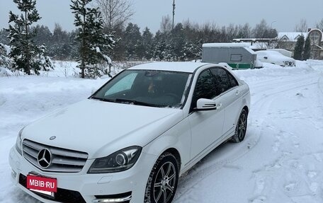 Mercedes-Benz C-Класс, 2012 год, 1 250 000 рублей, 3 фотография