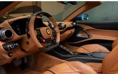 Ferrari 812, 2020 год, 39 000 000 рублей, 9 фотография