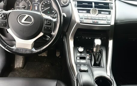 Lexus NX I, 2015 год, 2 950 000 рублей, 3 фотография