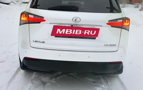 Lexus NX I, 2015 год, 2 950 000 рублей, 5 фотография