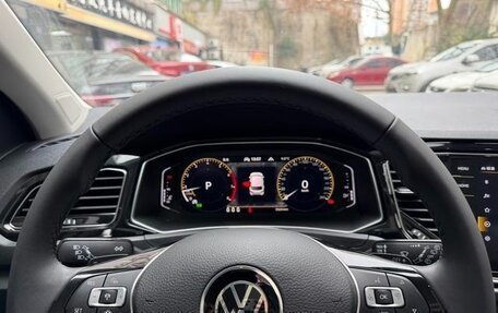 Volkswagen T-Roc I, 2022 год, 1 280 000 рублей, 10 фотография