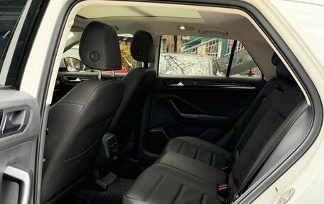 Volkswagen T-Roc I, 2022 год, 1 280 000 рублей, 11 фотография