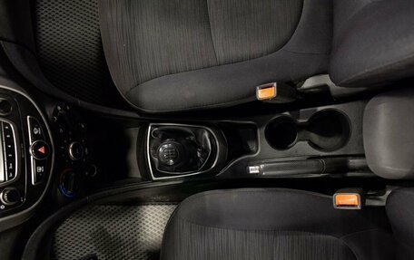 Hyundai Solaris II рестайлинг, 2015 год, 865 000 рублей, 29 фотография