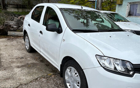 Renault Logan II, 2014 год, 500 000 рублей, 3 фотография