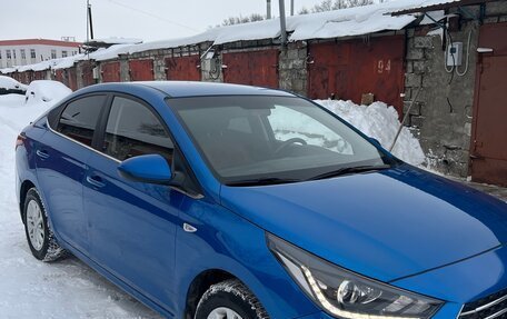 Hyundai Solaris II рестайлинг, 2019 год, 1 275 000 рублей, 2 фотография