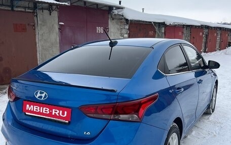 Hyundai Solaris II рестайлинг, 2019 год, 1 275 000 рублей, 3 фотография