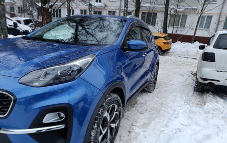 KIA Sportage IV рестайлинг, 2022 год, 2 650 000 рублей, 3 фотография