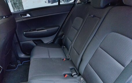 KIA Sportage IV рестайлинг, 2022 год, 2 650 000 рублей, 8 фотография