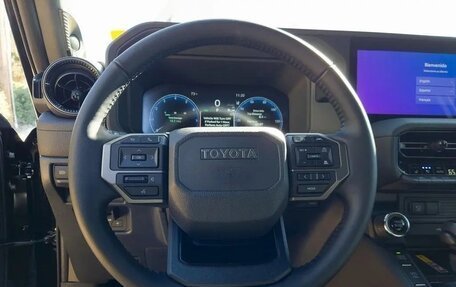 Toyota Land Cruiser Prado, 2025 год, 11 610 000 рублей, 16 фотография