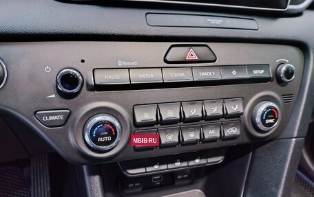 KIA Sportage IV рестайлинг, 2022 год, 2 650 000 рублей, 13 фотография