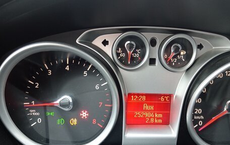 Ford Focus II рестайлинг, 2008 год, 570 000 рублей, 18 фотография