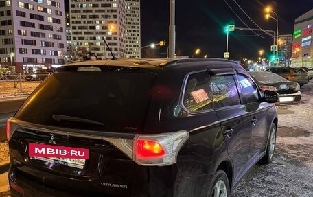 Mitsubishi Outlander III рестайлинг 3, 2012 год, 1 120 000 рублей, 3 фотография