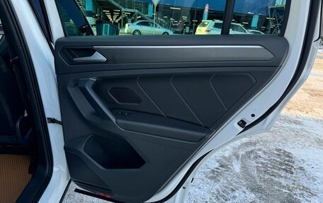 Volkswagen Tiguan II, 2021 год, 3 490 000 рублей, 20 фотография