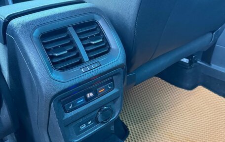 Volkswagen Tiguan II, 2021 год, 3 490 000 рублей, 22 фотография