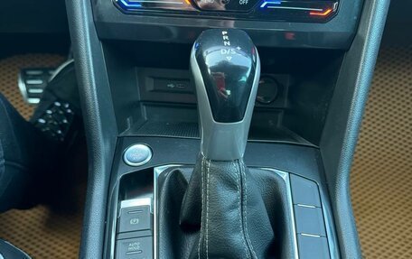 Volkswagen Tiguan II, 2021 год, 3 490 000 рублей, 39 фотография