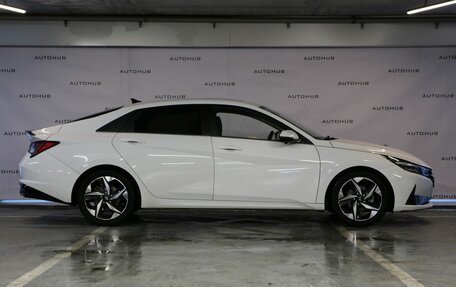 Hyundai Elantra, 2021 год, 2 200 000 рублей, 8 фотография