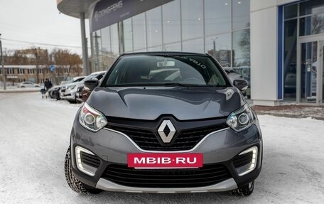 Renault Kaptur I рестайлинг, 2017 год, 1 549 000 рублей, 3 фотография