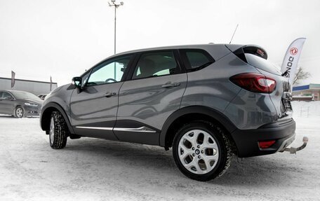 Renault Kaptur I рестайлинг, 2017 год, 1 549 000 рублей, 8 фотография