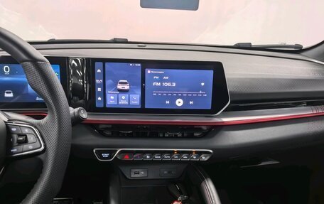 Geely Coolray I, 2024 год, 2 450 000 рублей, 15 фотография