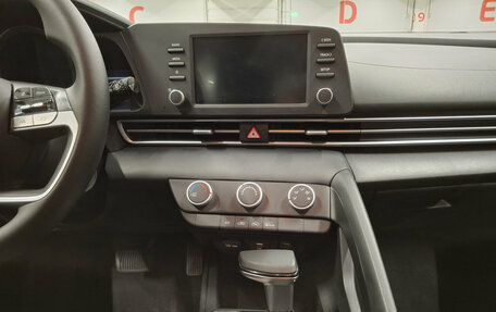 Hyundai Elantra, 2020 год, 1 950 000 рублей, 18 фотография