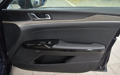 KIA K5, 2022 год, 2 990 000 рублей, 25 фотография