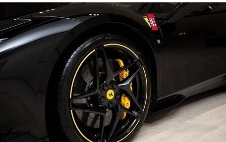 Ferrari F8, 2022 год, 29 000 000 рублей, 6 фотография