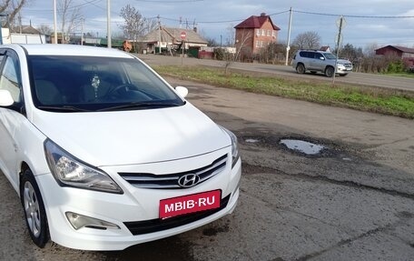 Hyundai Solaris II рестайлинг, 2016 год, 1 100 000 рублей, 1 фотография