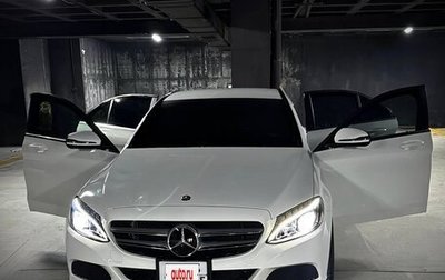 Mercedes-Benz C-Класс, 2017 год, 1 700 000 рублей, 1 фотография