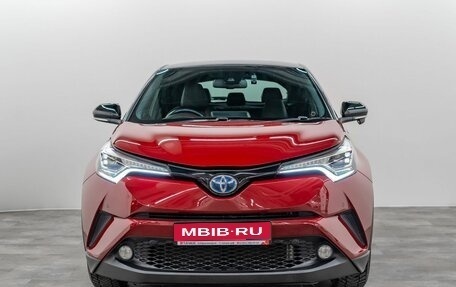 Toyota C-HR I рестайлинг, 2018 год, 2 085 000 рублей, 1 фотография
