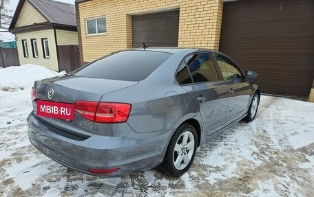 Volkswagen Jetta VI, 2015 год, 1 300 000 рублей, 9 фотография