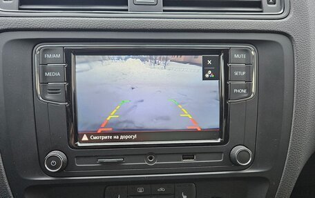 Volkswagen Jetta VI, 2015 год, 1 300 000 рублей, 15 фотография