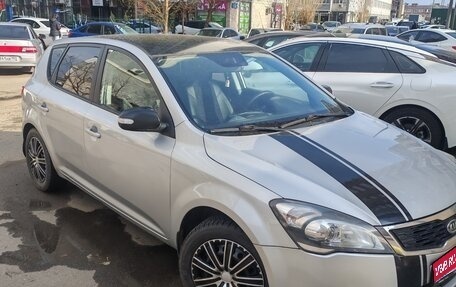 KIA cee'd I рестайлинг, 2011 год, 780 000 рублей, 1 фотография