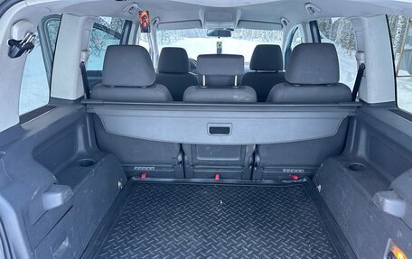 Volkswagen Touran III, 2009 год, 530 000 рублей, 12 фотография