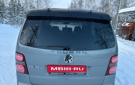 Volkswagen Touran III, 2009 год, 530 000 рублей, 8 фотография