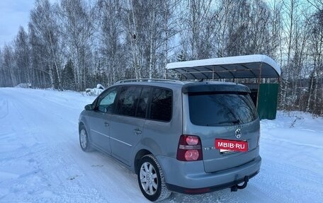 Volkswagen Touran III, 2009 год, 530 000 рублей, 7 фотография
