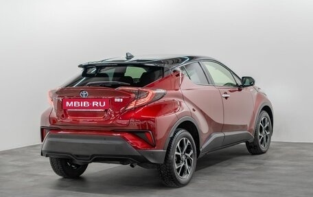 Toyota C-HR I рестайлинг, 2018 год, 2 085 000 рублей, 2 фотография