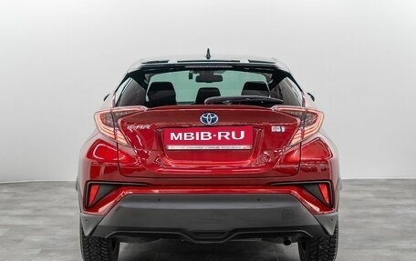 Toyota C-HR I рестайлинг, 2018 год, 2 085 000 рублей, 3 фотография