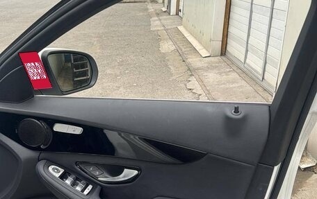 Mercedes-Benz C-Класс, 2017 год, 1 700 000 рублей, 10 фотография