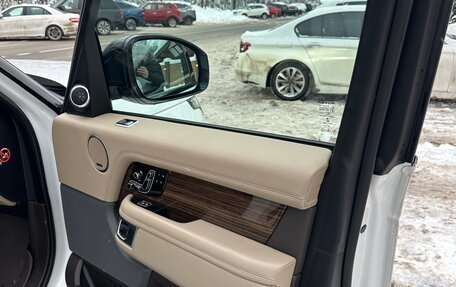 Land Rover Range Rover IV рестайлинг, 2018 год, 6 500 000 рублей, 12 фотография