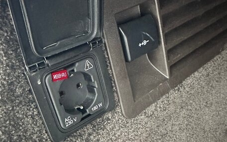 Land Rover Range Rover IV рестайлинг, 2018 год, 6 500 000 рублей, 19 фотография