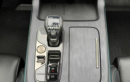 GAC GS8, 2024 год, 3 650 000 рублей, 4 фотография