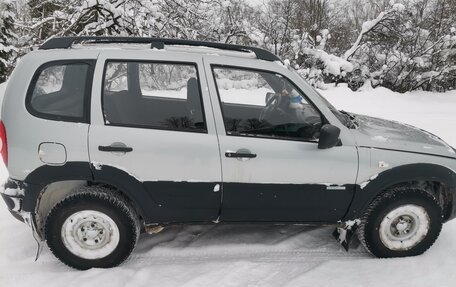 Chevrolet Niva I рестайлинг, 2014 год, 650 000 рублей, 7 фотография